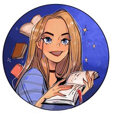 Олена Плахотня