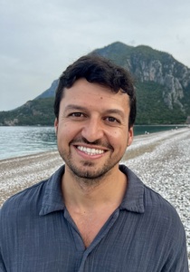 Semih Bas