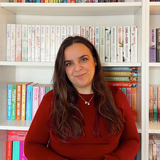 Joana (joanasbookshelf)