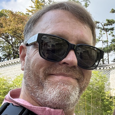 Jason Vivian
