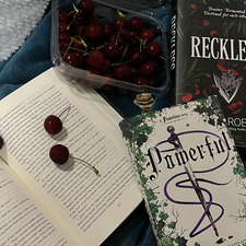 Joni 🌸💗🕯️