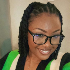 Chrissyeaka &#x1f90d;