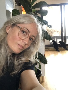 Laura J Carroll