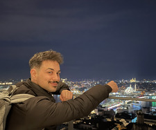 Δημητρης Παπαδακης