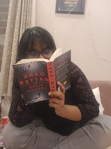 Hema Book reader Priyadarshini