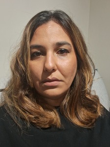 CAROLINE DE