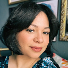 Reader Stephanie Lyse