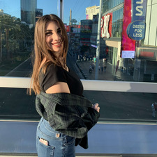 Moni &#x1f90d;