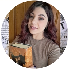 Stefy (_messyreader) 