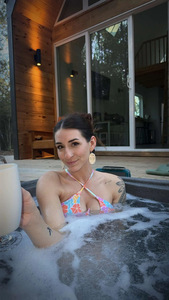 Brooke DeRouen 