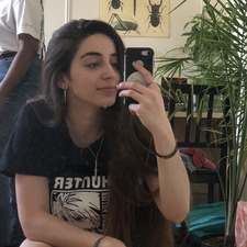Inès