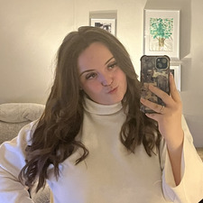 Macy Powles