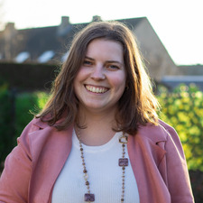 Evelyne Hellinx