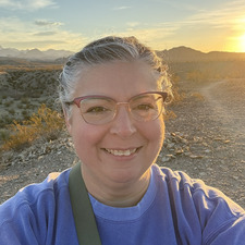 Elizabeth Darr