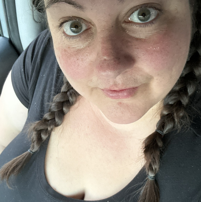 Goodreads profile picture for @heartfelt