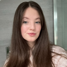 Ava 