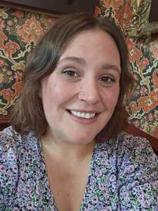 Stephanie Barratt