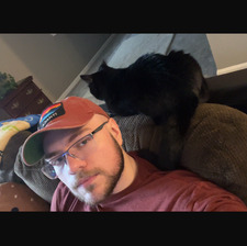 Dylan (bearded.bibliomaniac)