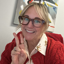 Suzanne Winn