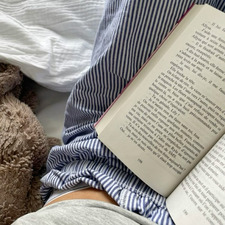 majka ‧₊˚✩彡