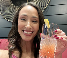 Amanda (Mandy) Apple