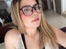 abril