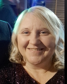 Clare Worth