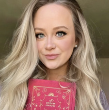 Lauren &#x1f4ad;&#x1f4d4;&#x1f4ab;