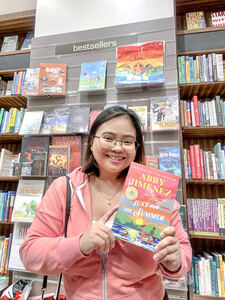 Carmela Agatha Enriquez (agathafeelingg.reads)