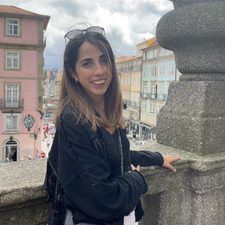 Yoli
