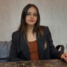 Ayşe Hilal
