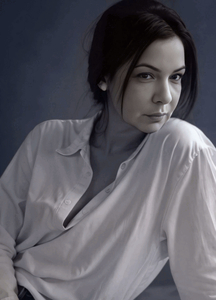 Ilinca Reads