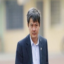 Lê Tiến  Hòa