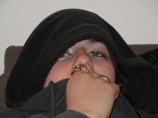 Laura (⁠◠⁠‿⁠・⁠)⁠—⁠☆