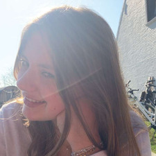 Emma Fantasy Reader
