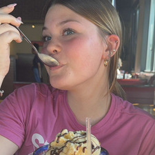 Ava Stackeni