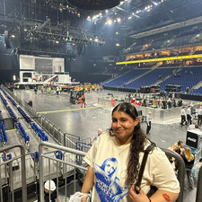 Tehila’s reading &#x1f3a7;&#x1f9f8;&#x1f48c;&#x1f342;