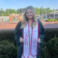 emily&#x1f34a;&#x1faa9;&#x1fa77;