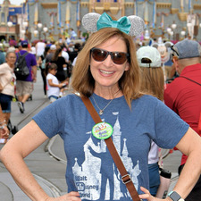 Lynn Wall