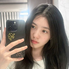 misem ⋆˚࿔ (barely active)