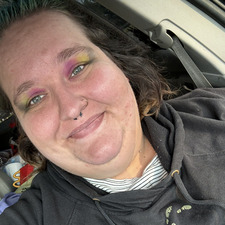 Raelle’s Reads &#x1f5a4;