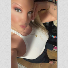 Stephanie_Reads_