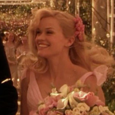 elle ⋆ ☄︎. ᯓ★