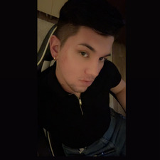 Kevin ∞ ☼｡𖦹 ° . ⋆♡