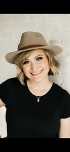 Sari Feenstra