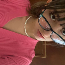 nyla &#x1f41e;&#x1f4da;