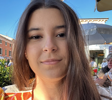 Julia Moretti