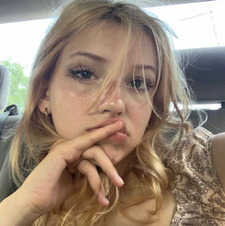 leila  . ۫ ꣑ৎ   .