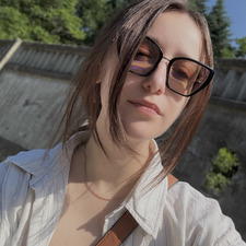 mvzhelen