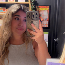 Liz Hernandez